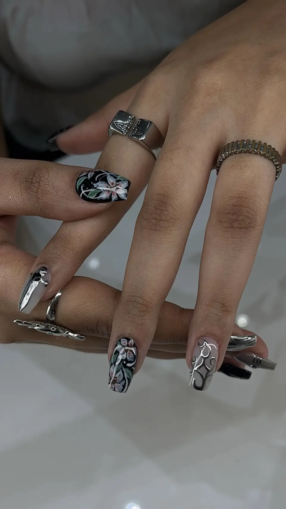 Glossy set nails by Ally 21